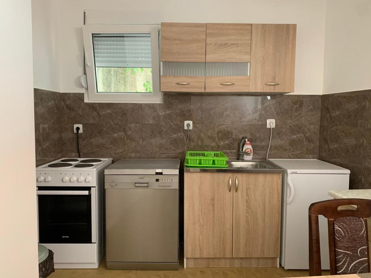 Apartment Danijela Budva Buitenkant foto